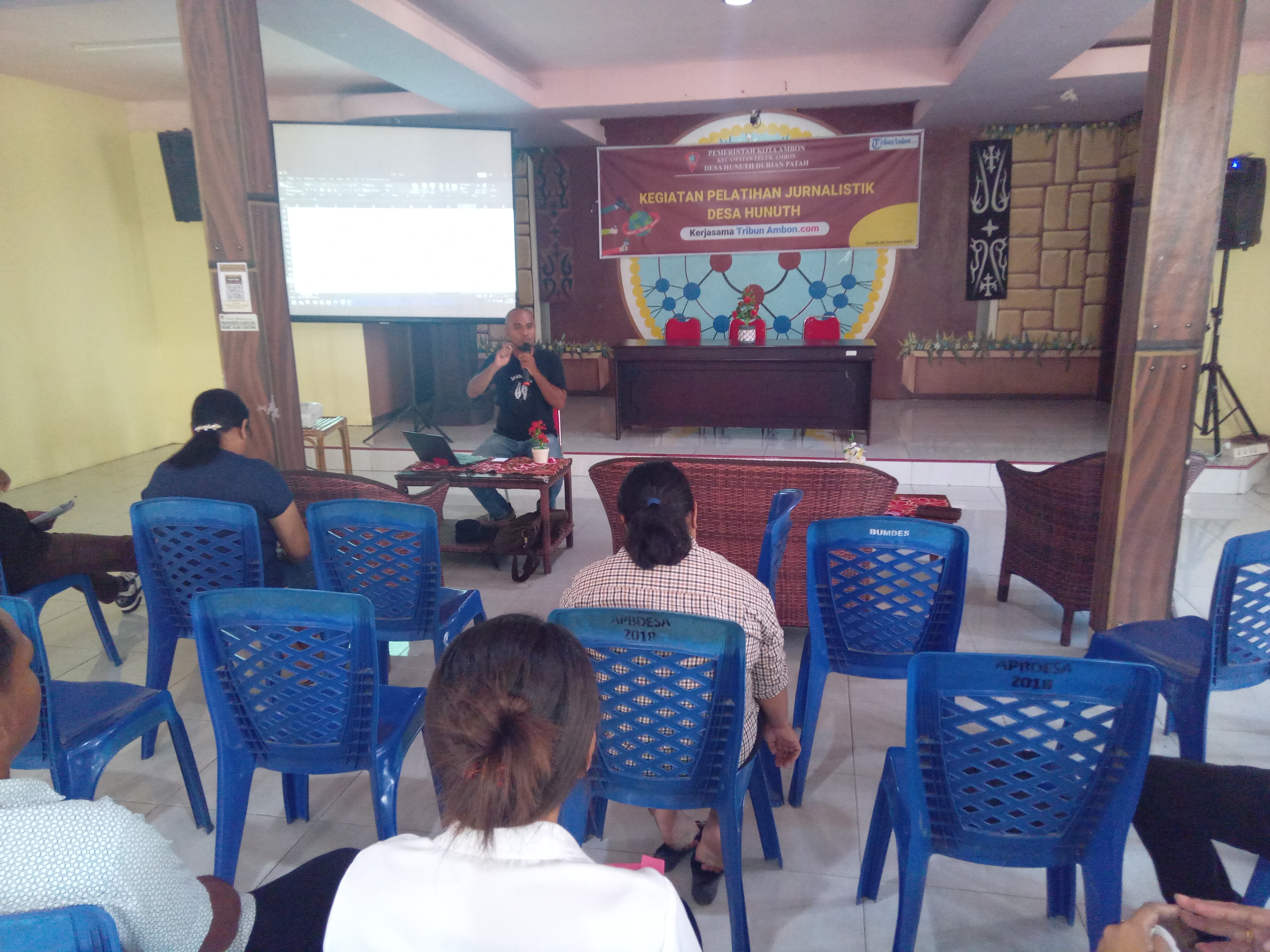 TribunAmbon.com Gelar Pelatihan Jurnalistik bagi Pengelola Sistem Informasi Desa dan Staf Desa Hunuth